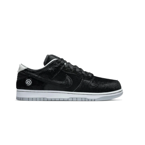 Nike SB Dunk Low Medicom Toy