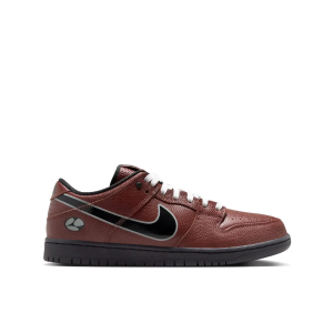 Nike SB Dunk Low Limosine Skateboards