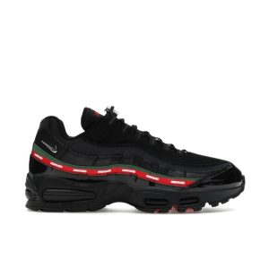 Nike Air Max 95 SP Undefeated Black