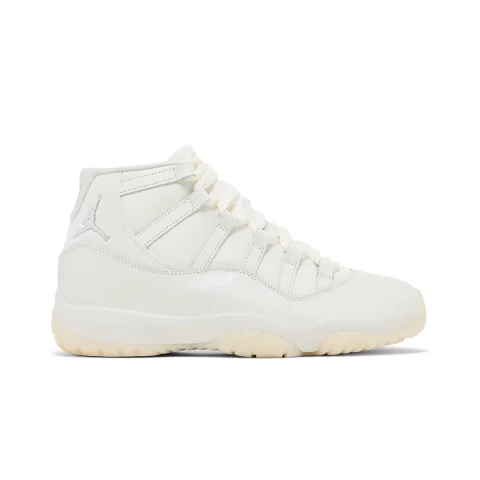 Air Jordan 11 Retro 'Pearl / Grand Finale'